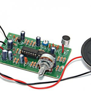 קיטים אלקטרונים – משנה קול רובוטי רמקול – מיקרופון